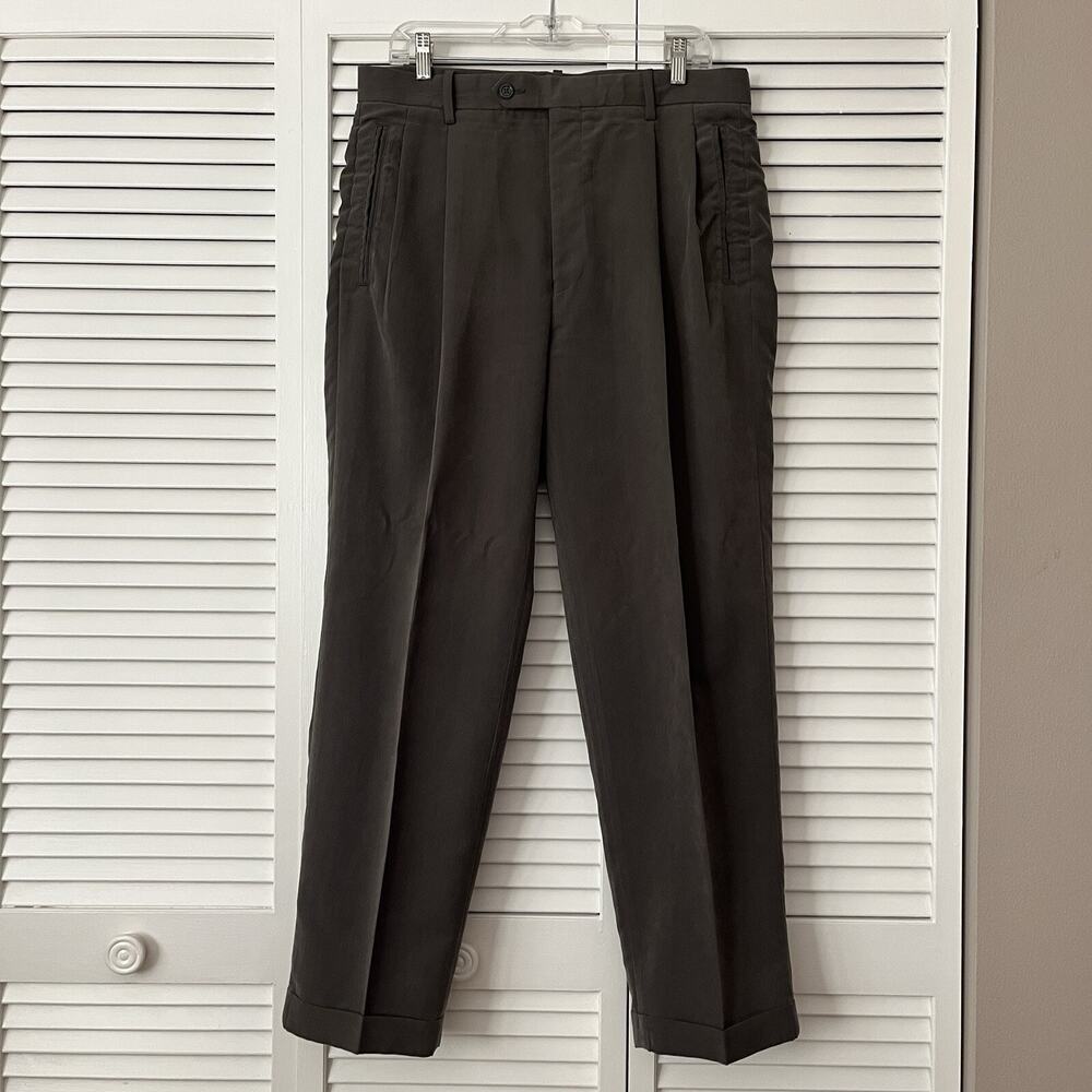 Balmain Paris olive green trouser pants classic pleated front size 34 x 30 ins.